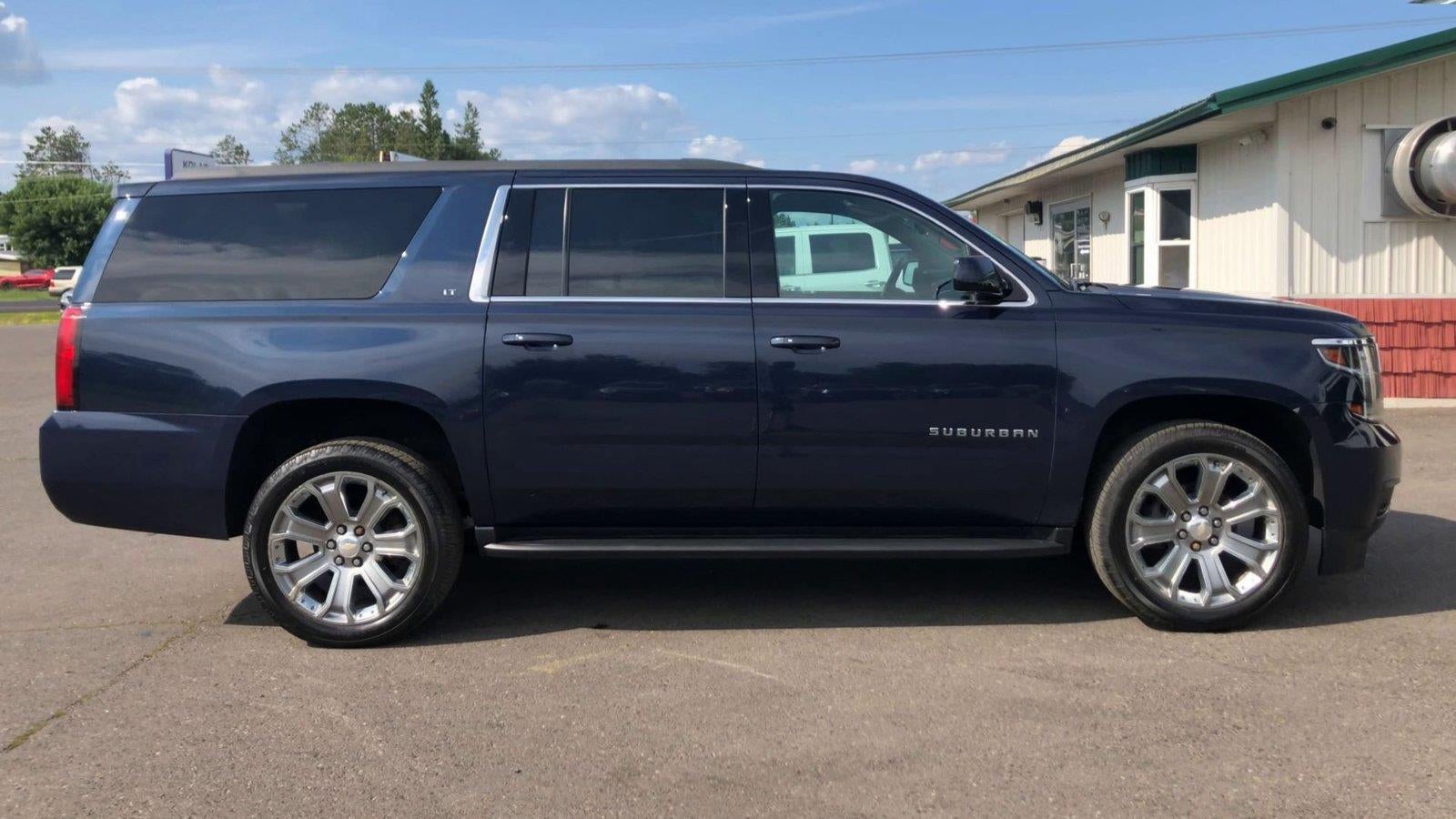 2019 Chevrolet Suburban LT