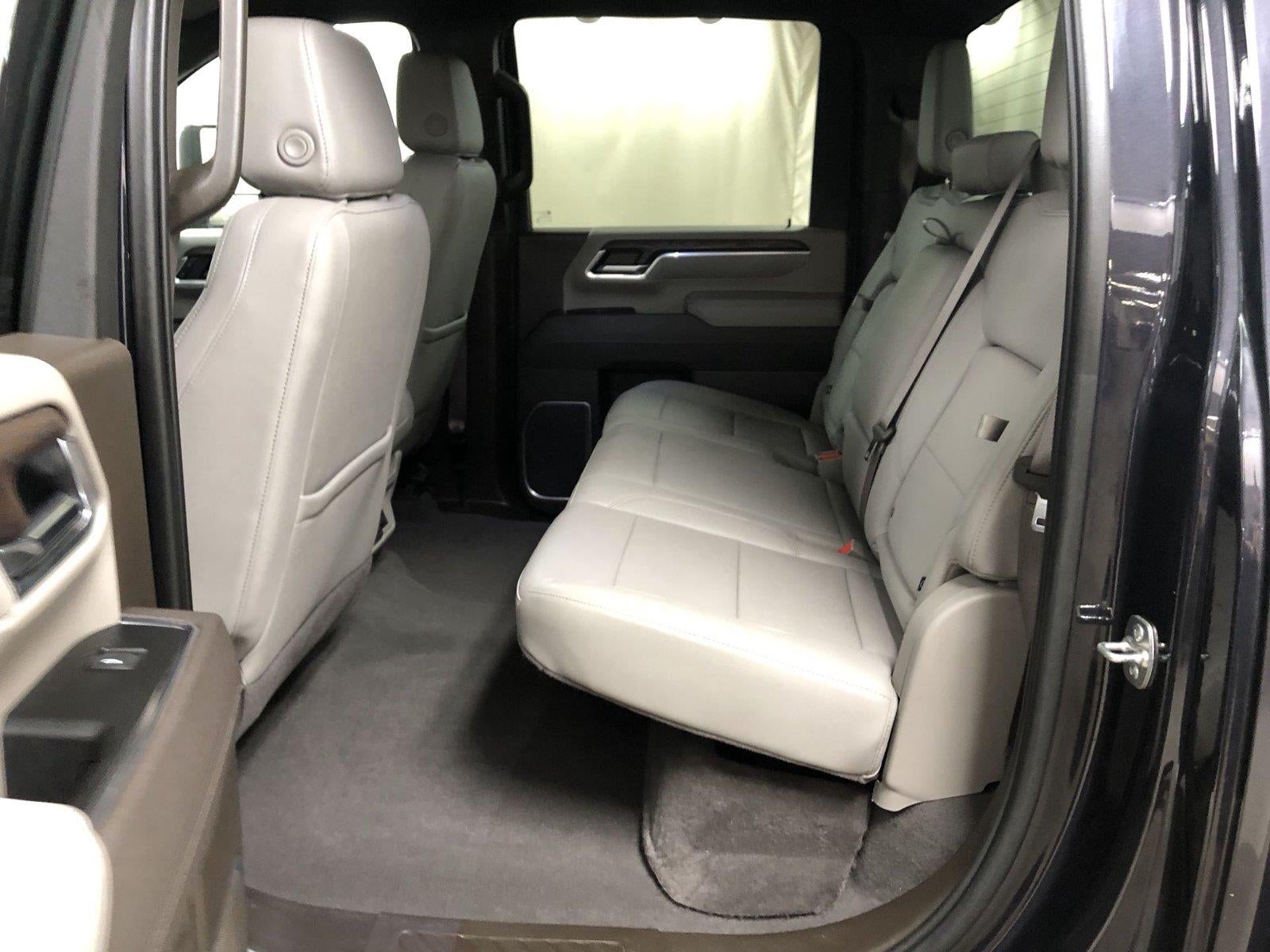 2025 GMC Sierra 3500 HD SLT