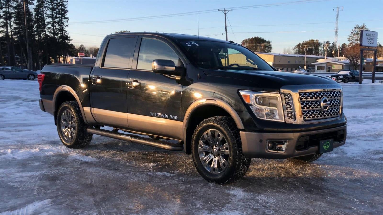 2019 Nissan TITAN Platinum Reserve
