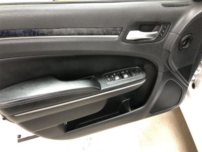 2019 Chrysler 300 Limited