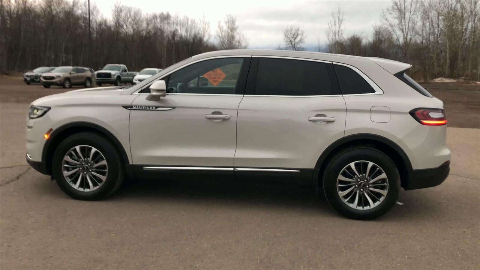 2022 Lincoln Nautilus Reserve