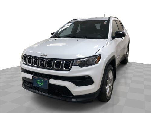 2024 Jeep Compass Latitude Lux FWD