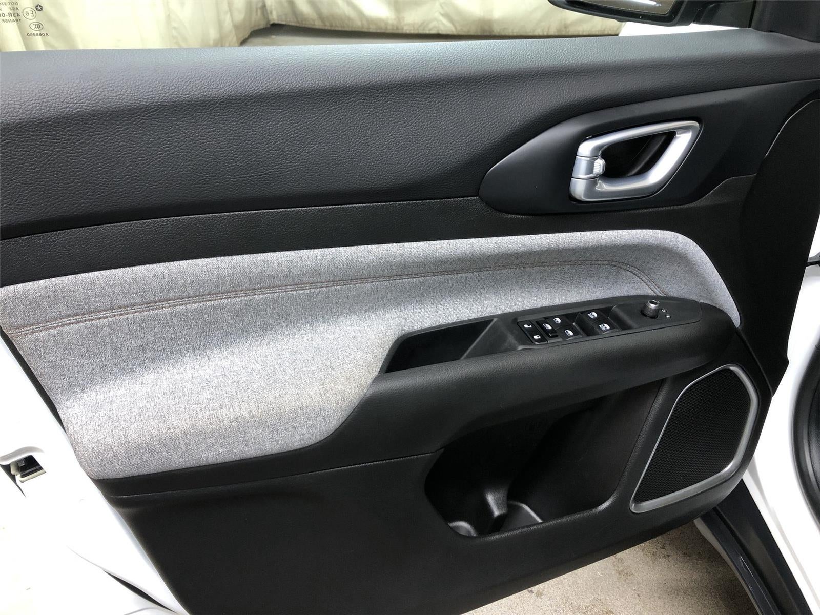 2024 Jeep Compass Latitude Lux FWD
