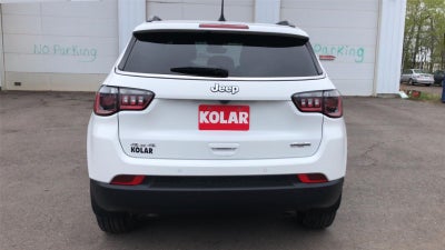 2024 Jeep Compass Latitude Lux FWD