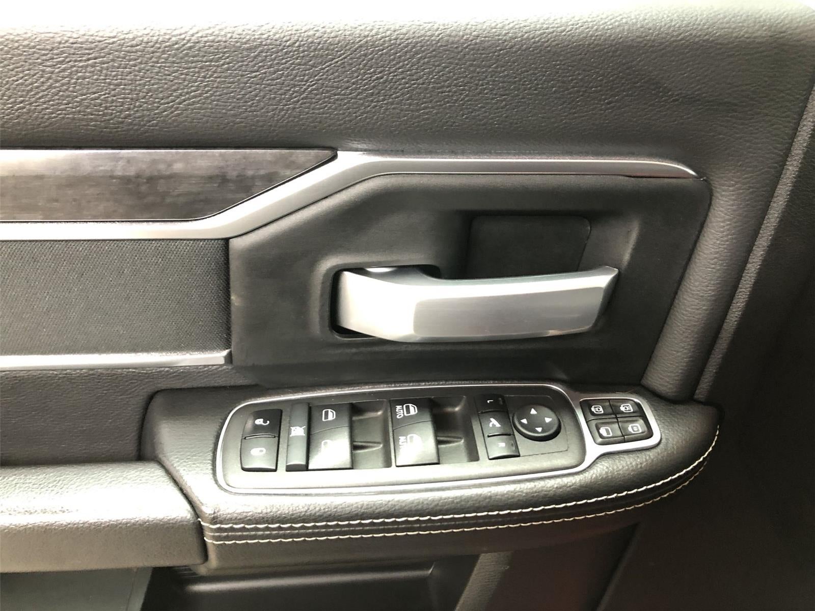 2024 RAM 3500 Big Horn Crew Cab 4x4 8' Box