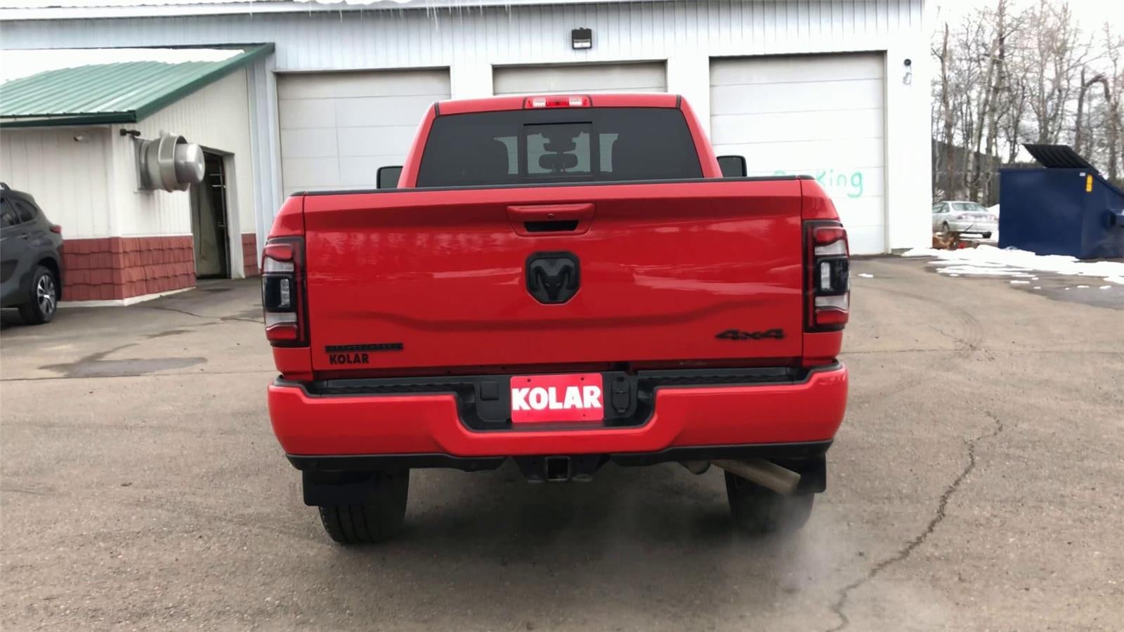 2024 RAM 3500 Big Horn Crew Cab 4x4 8' Box