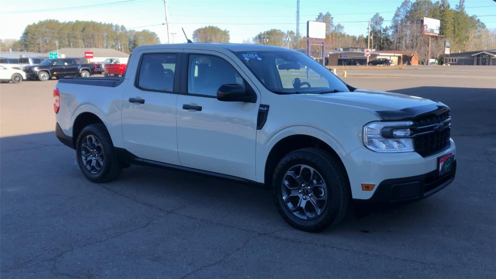 Used 2024 Ford Maverick XLT with VIN 3FTTW8J91RRA75939 for sale in Hermantown, Minnesota