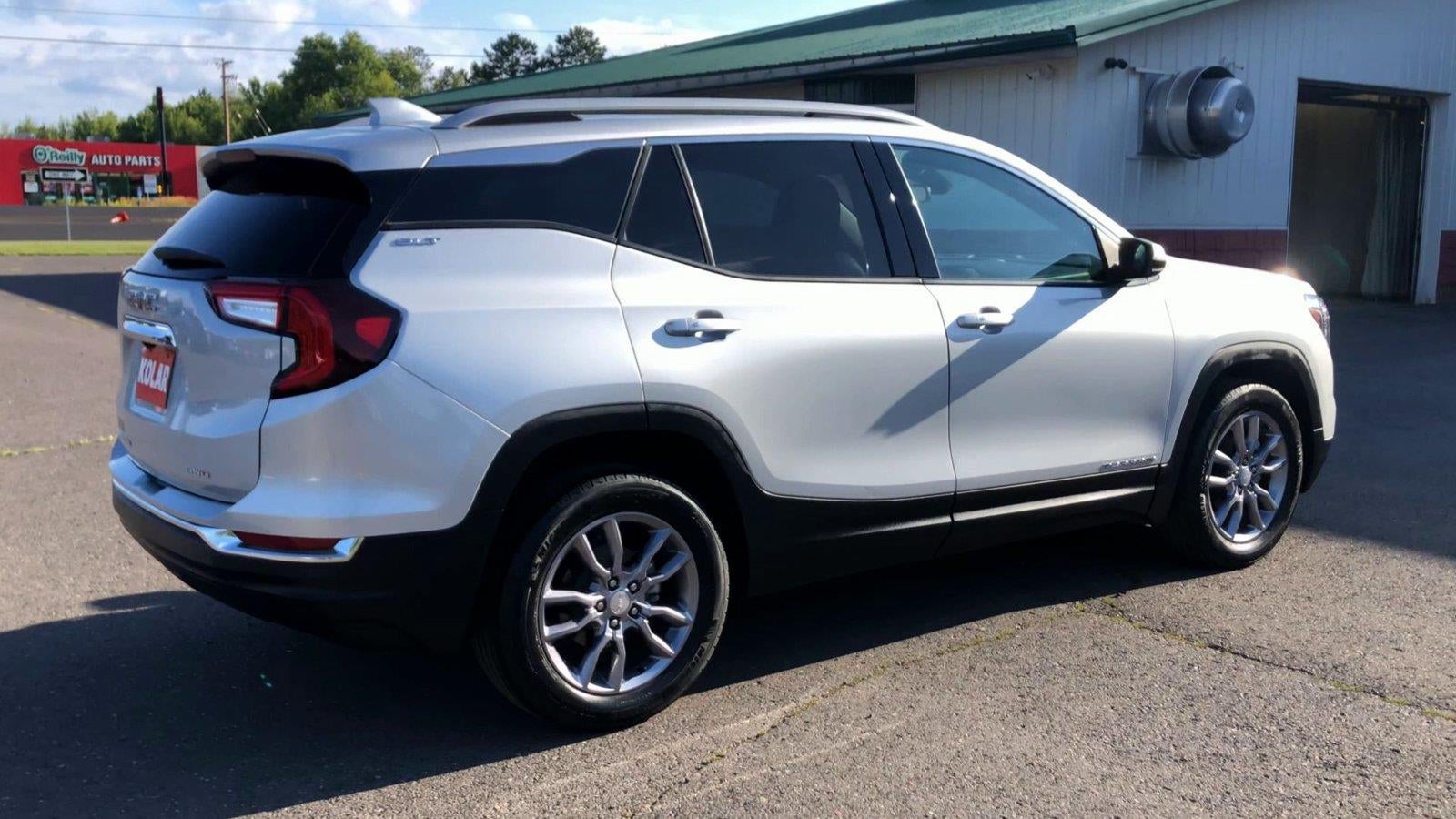 2022 GMC Terrain SLT