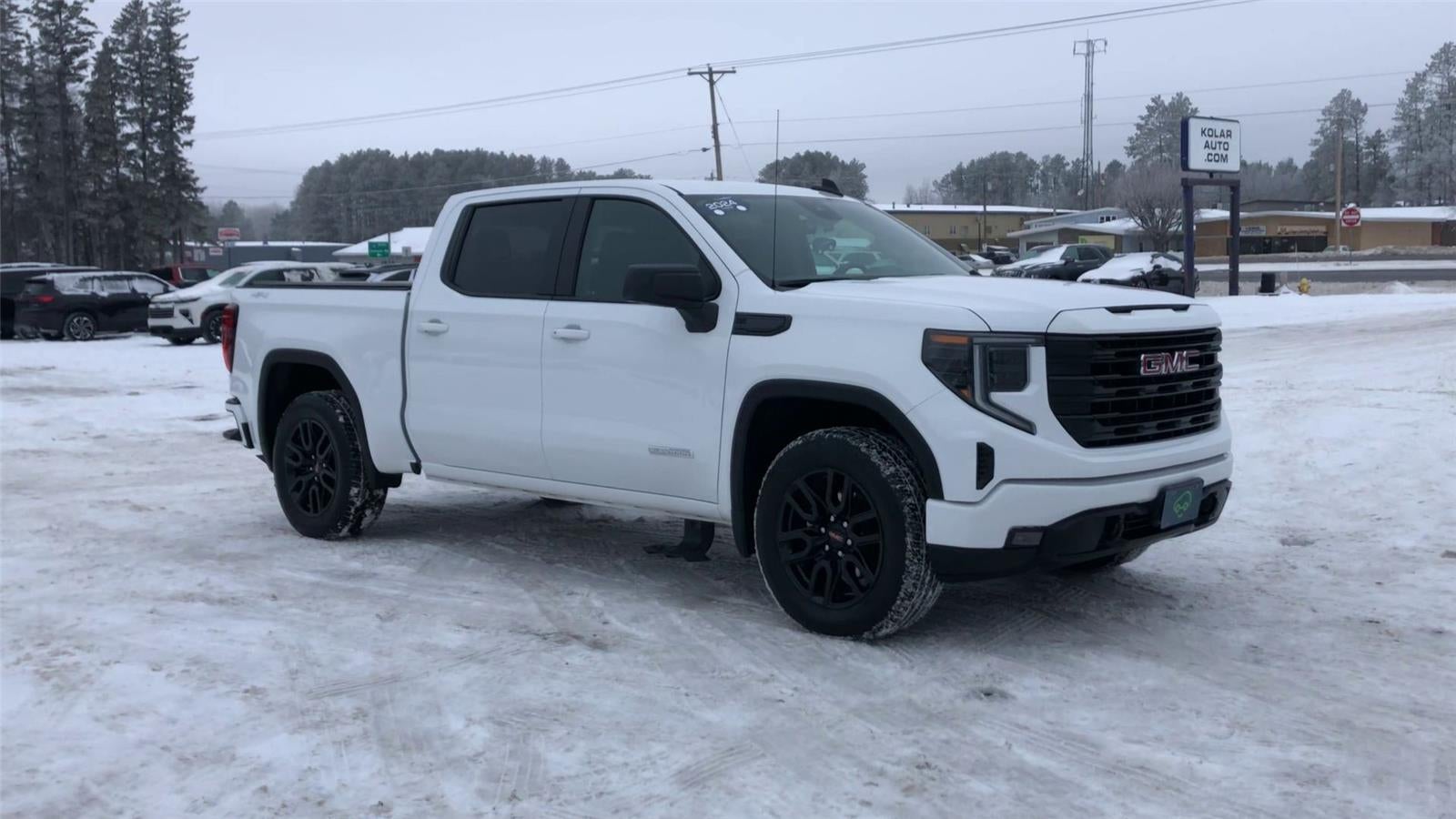 2024 GMC Sierra 1500 Elevation