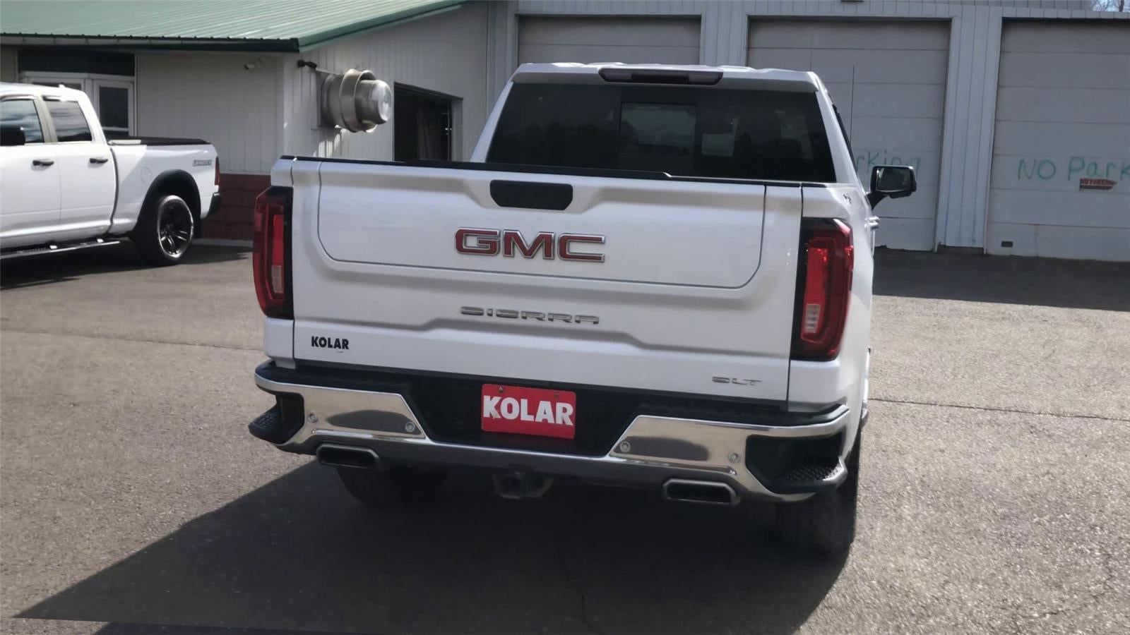 2022 GMC Sierra 1500 SLT