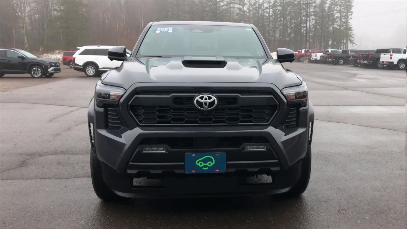 2025 Toyota Tacoma SR
