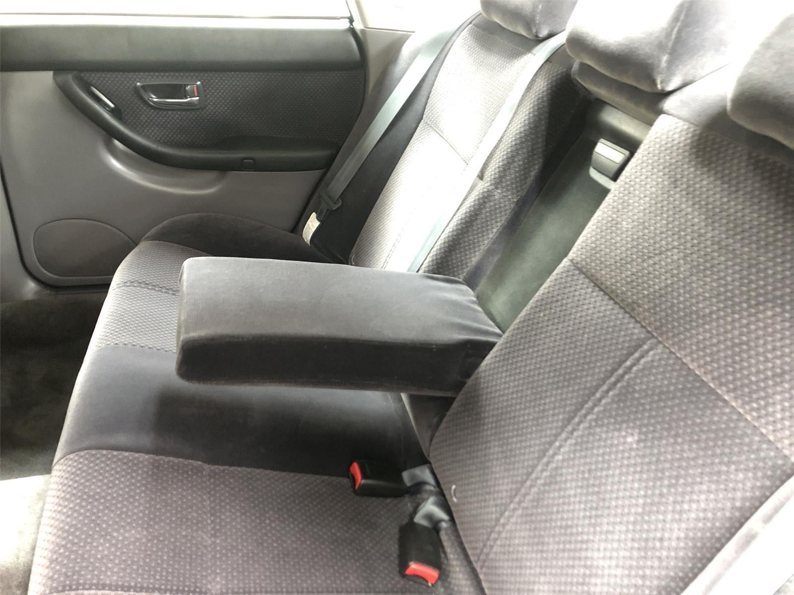 2004 Subaru Legacy Sedan (Natl) L