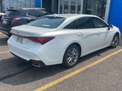2022 Toyota Avalon XLE