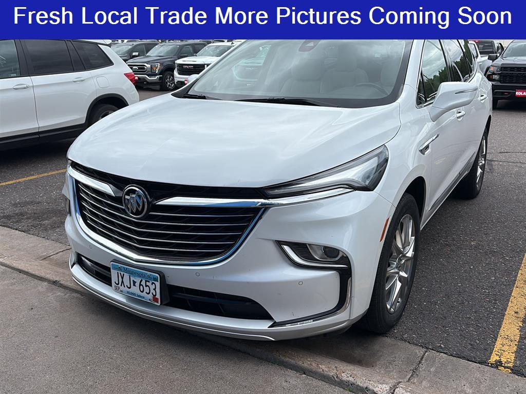 2023 Buick Enclave Essence AWD's photo