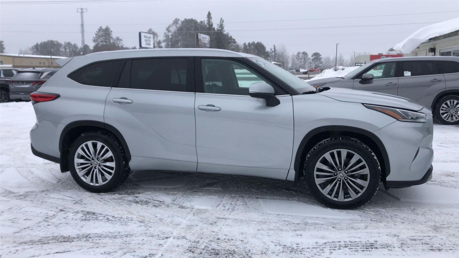 2021 Toyota Highlander Platinum