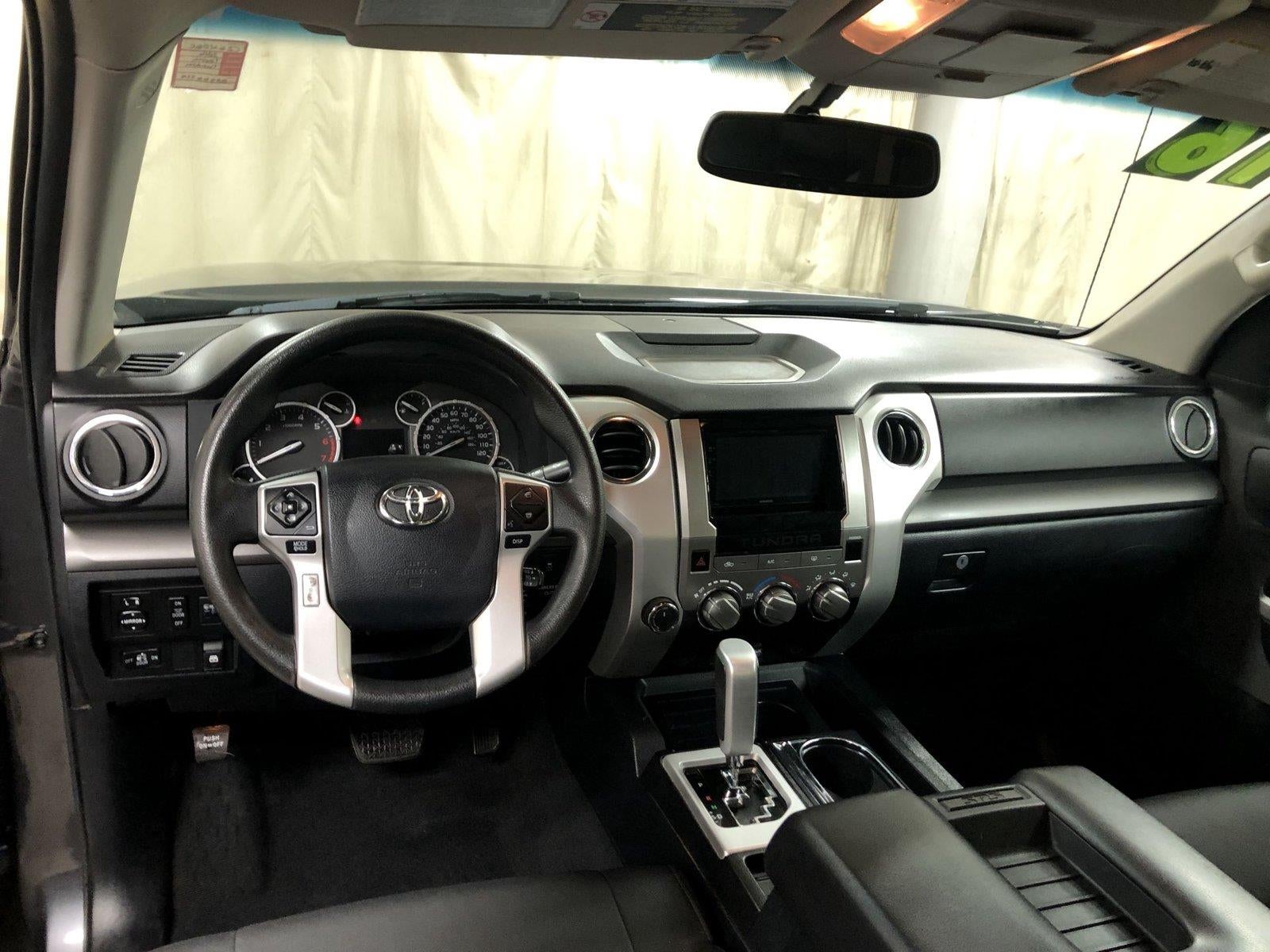 2016 Toyota Tundra SR5 5.7L V8
