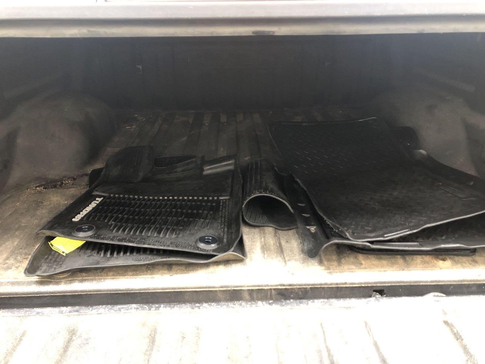 2016 Toyota Tundra SR5 5.7L V8