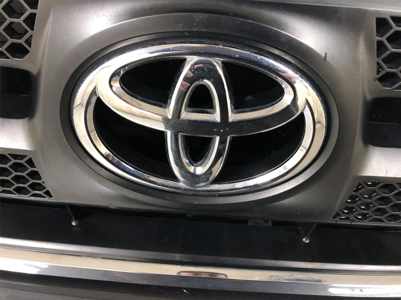 2013 Toyota Tundra Grade 4.6L V8