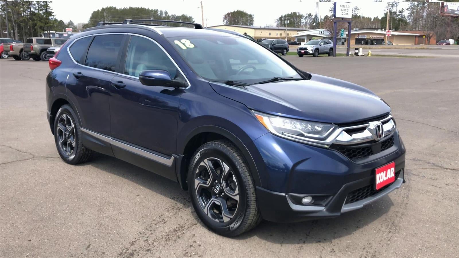 Used 2018 Honda CR-V Touring with VIN 7FARW2H96JE015601 for sale in Hermantown, Minnesota