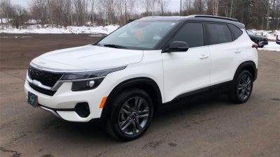 2023 Kia Seltos S